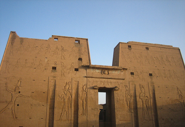 El-Templo-de-Edfu 9